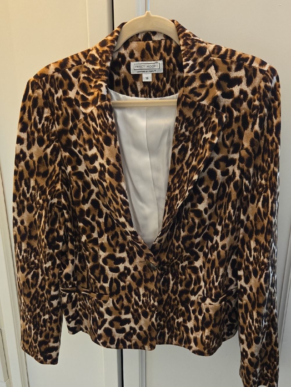 Tracy M Leopard Print Blazer in Brown and Black